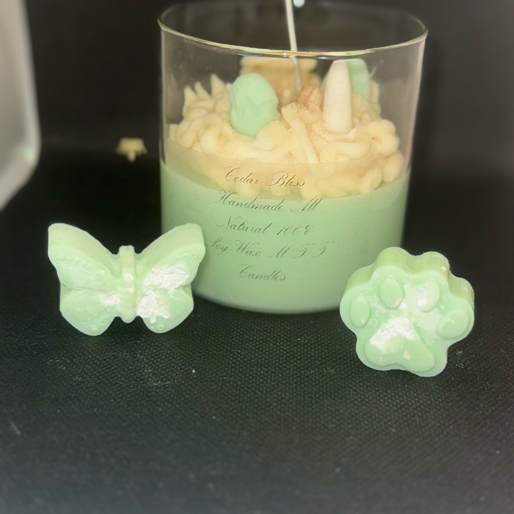 Green Scented Candle